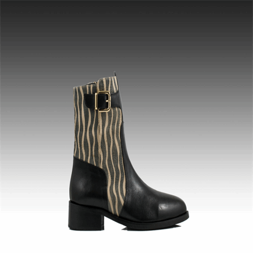 کفش چرم زنانه نیم بوت درساچرم